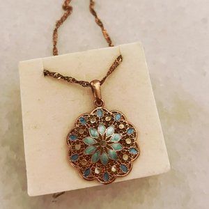 NWOT Blue & Copper Pendant Necklace